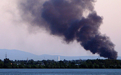 Spectaculaire incendie à Saint-Mathias-sur-Richelieu