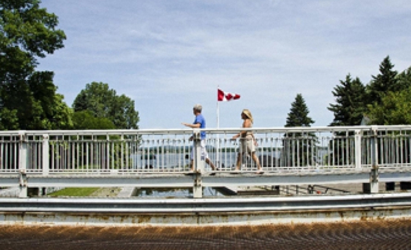 Le pont de l’écluse no. 1 devrait ouvrir à la fin du mois de mars en accélérant la cadence