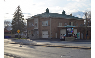 Hôtel de ville de Richelieu (Photo: arvhivres / Mathieu Tye)