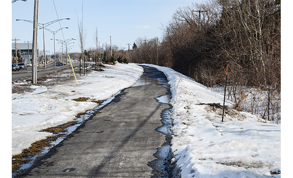 Piste cyclable qui a été le long du boulevard Périgny (Photo: Mathieu Tye)