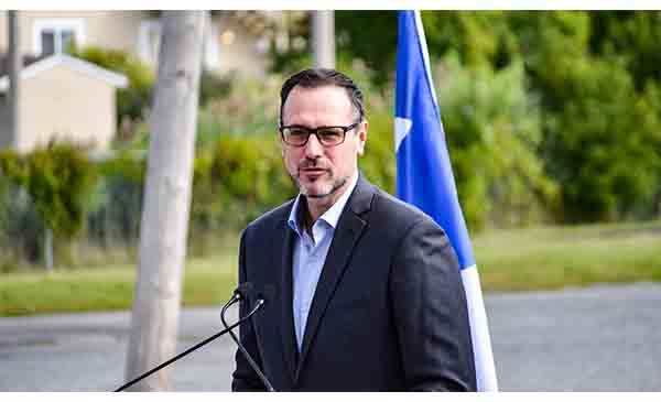 &Eacute;lections provinciales : Jean-Fran&ccedil;ois Roberge officiellement candidat de Chambly